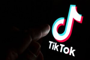 dimana memasukkan kode undangan TikTok