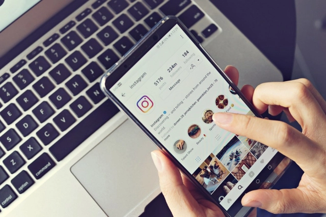 Cara upload foto Instagram slide nyambung